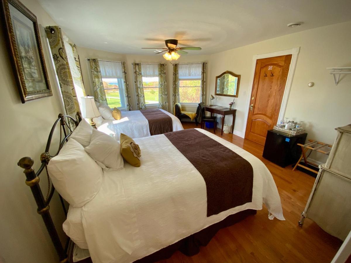 Twin Peaks B&B Mindemoya Bilik gambar
